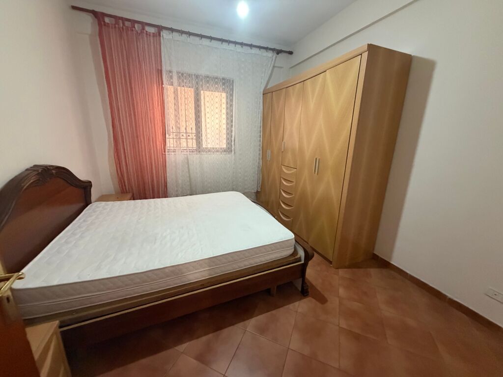 1+1,te shkolla qazim turdiu don bosko,380 mije leke