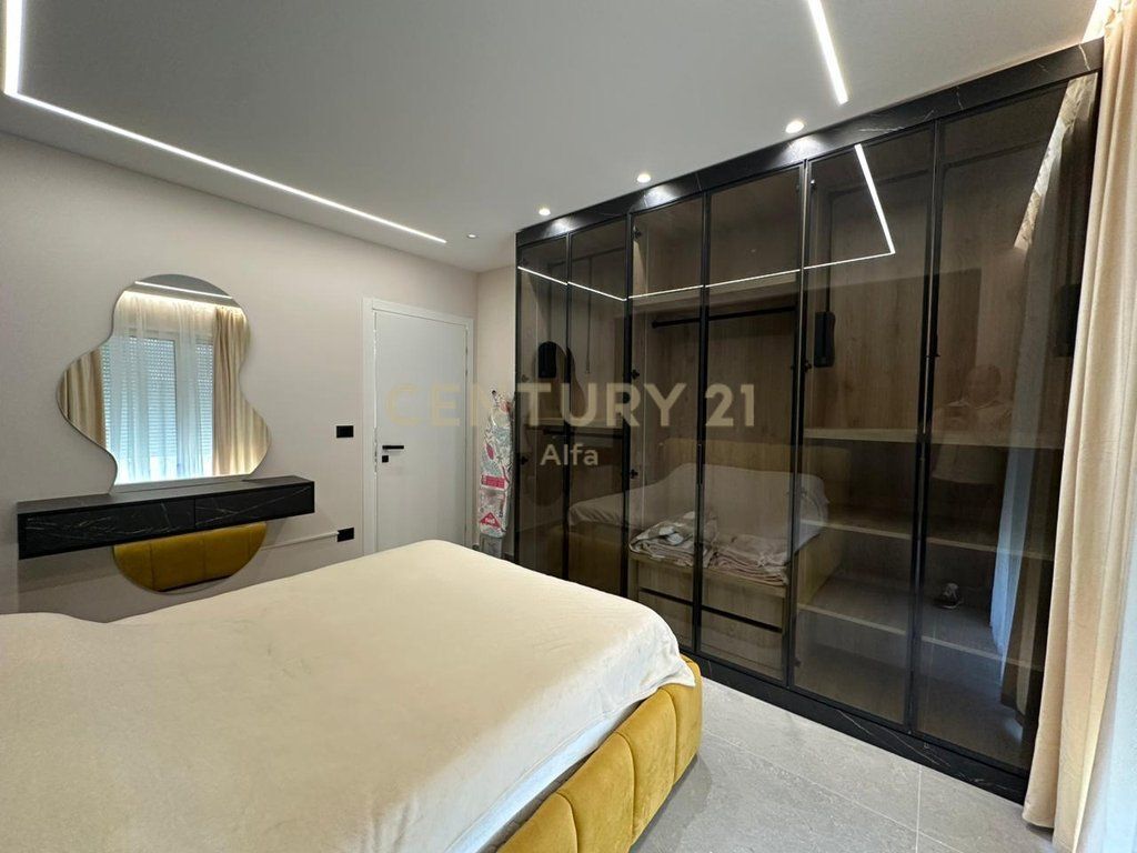 Shitet Super Apartament 1+1 – Uji i Ftohtë, Vlorë !