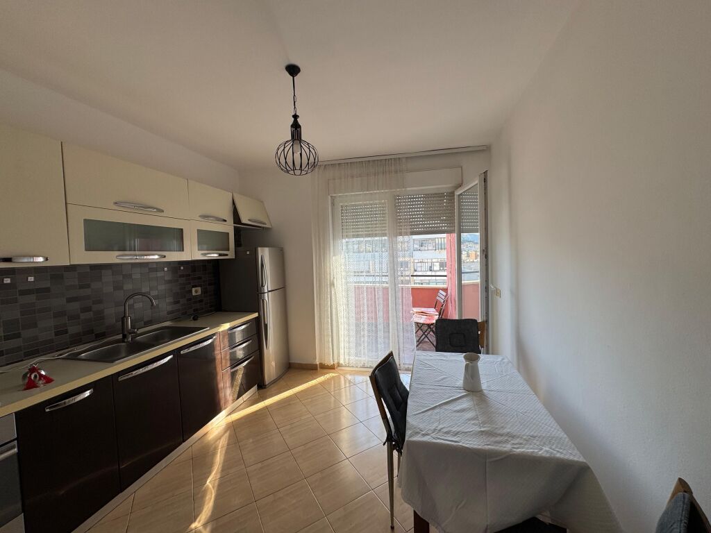 Apartment for rent 2+1+2+separate kitchen near the American Embassy, Elbasan Street.