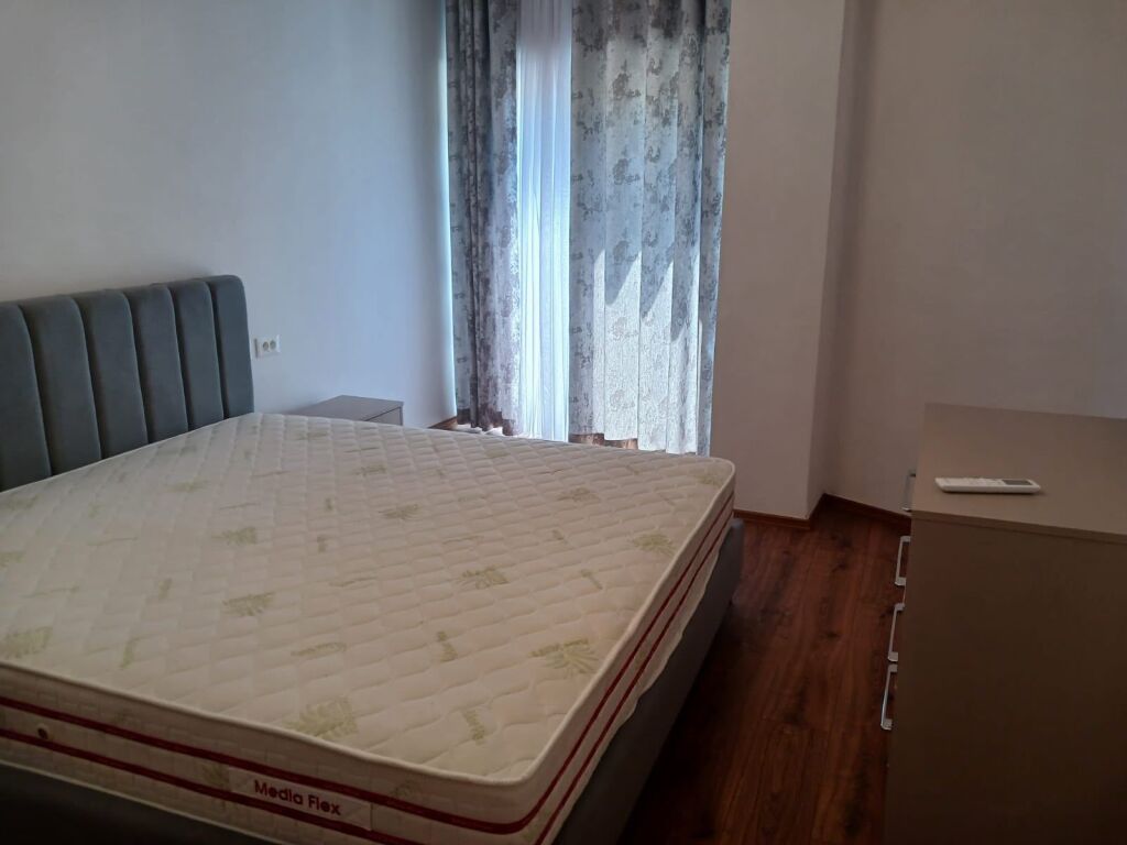 Jepet me qera apartament 1+1 tek Kodra e Diellit 2