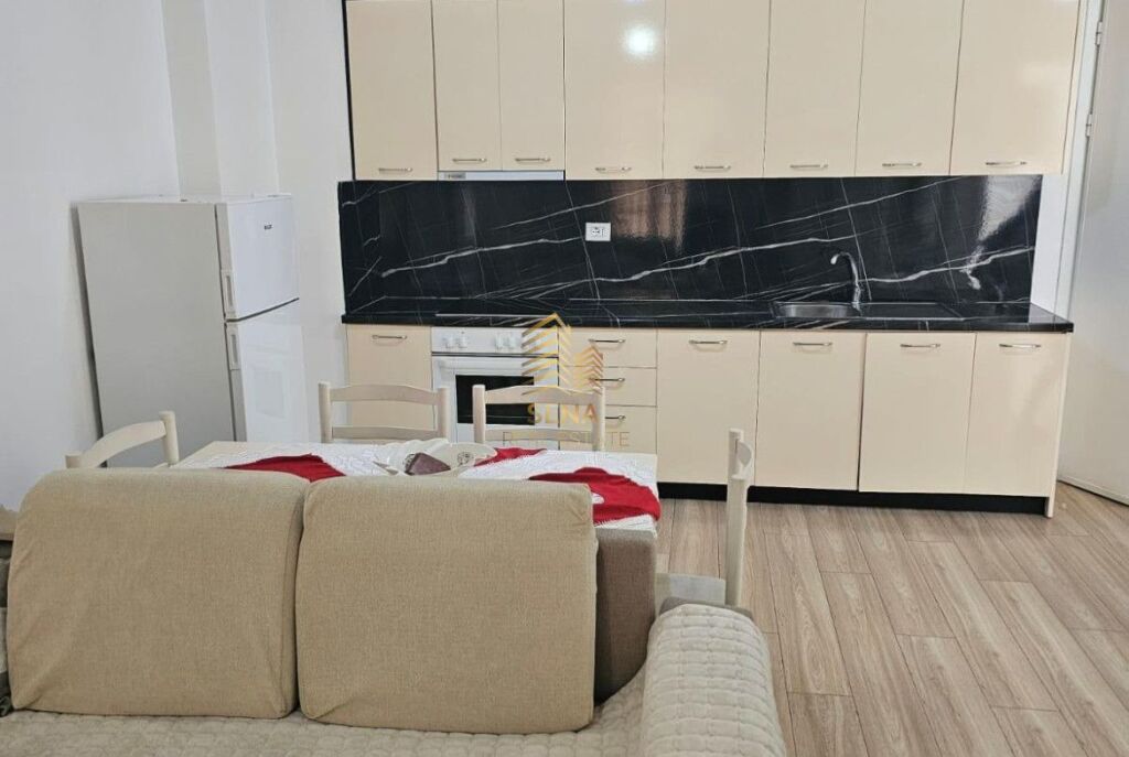 Qira, Apartament 2+1+blk, Kompleksi Mangalem, 55.000 Leke/Muaj