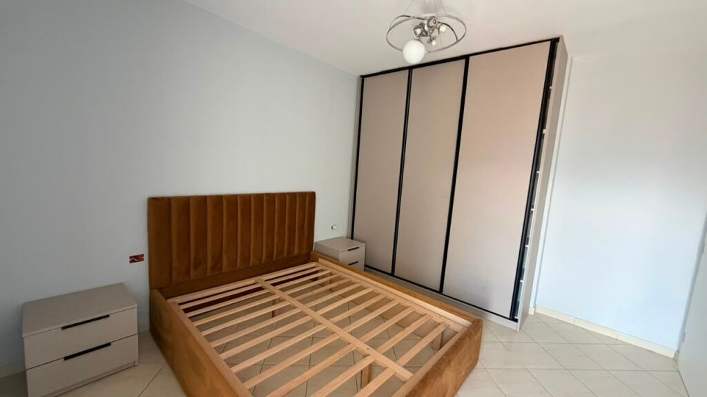 2+1/Shitje📍Prane kompleksit Grand 📌165000€