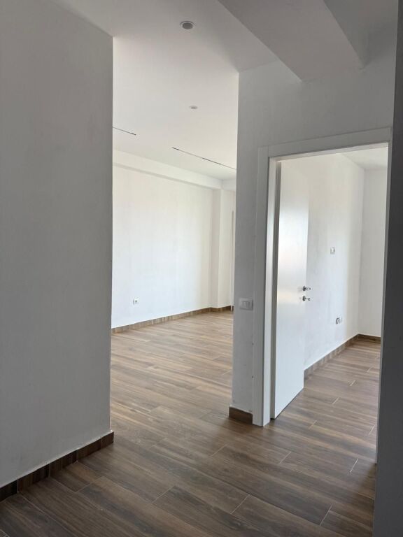 1+1 for rent at Golden Park