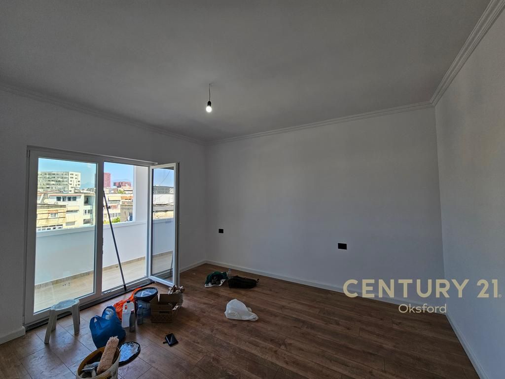 SHITET APARTAMENT 1+1 TE KOMUNA E PARISIT