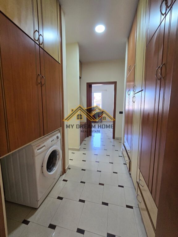 JEPET ME QIRA APARTAMENT 1+1 TEK GJYKATA DURRES!
