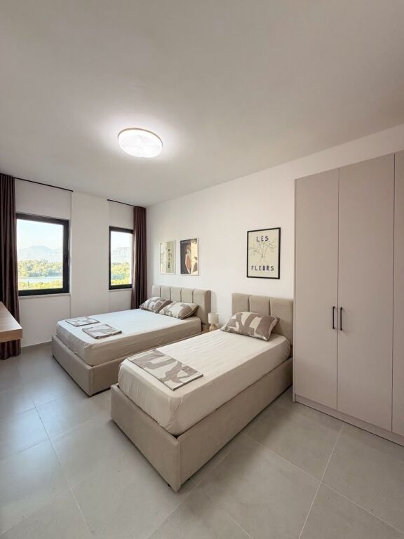 Apartament 1+1 Per Qira Tek Liqeni Thate