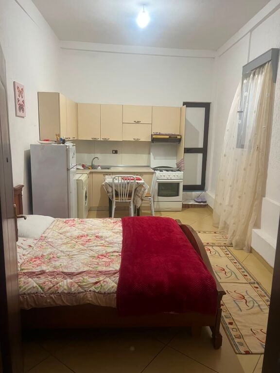 Qera Gazoniere | Ali Demi-  Rruga Mihal Grameno | 300 €/Muaj