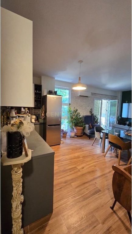 Shitet Apartament 2+1+2 – Vila e Zogut