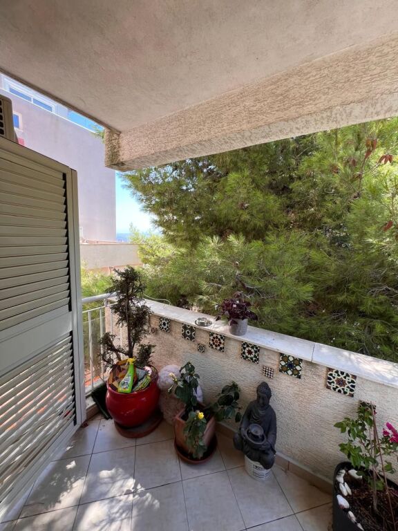 Ofrohet për Shitje Apartament 2+1+2 në Vilën e Zogut!