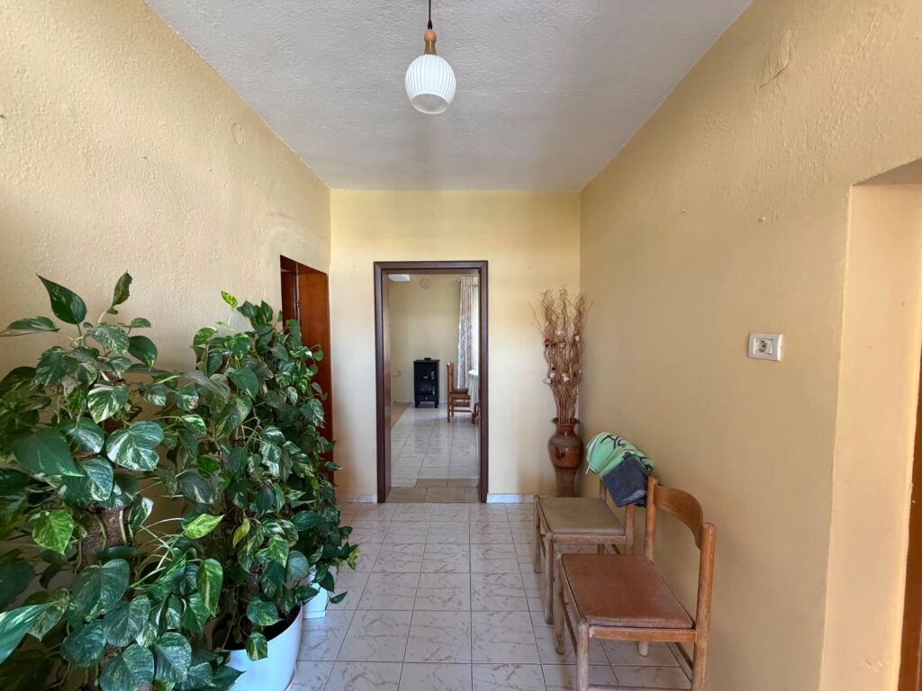 Jepet me qira apartament 1+1 ne Laprake