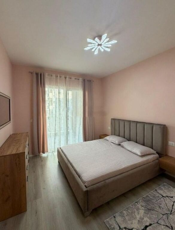 SHITET APARTAMENT 1+1 NË KOMPLEKSIN AURA