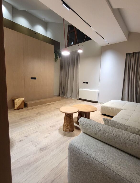 Duplex 3+1+2+🅿️ per qira, Prane Kodres se Diellit !