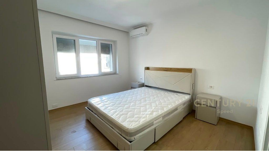 Appartamento 2+1+2 In Affitto Al 9° Piano

