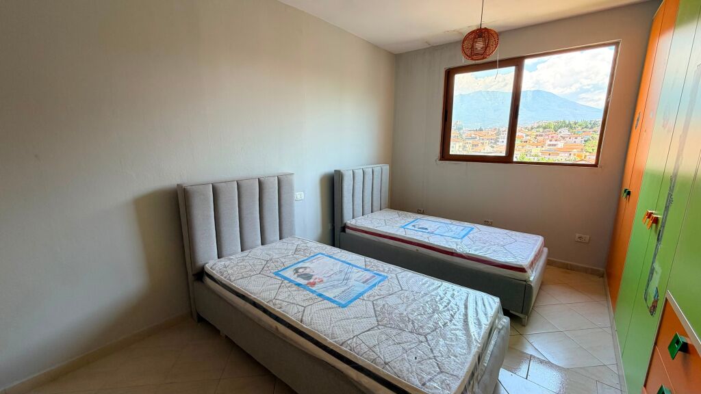2+1/Shitje📍Prane kompleksit Grand 📌165000€