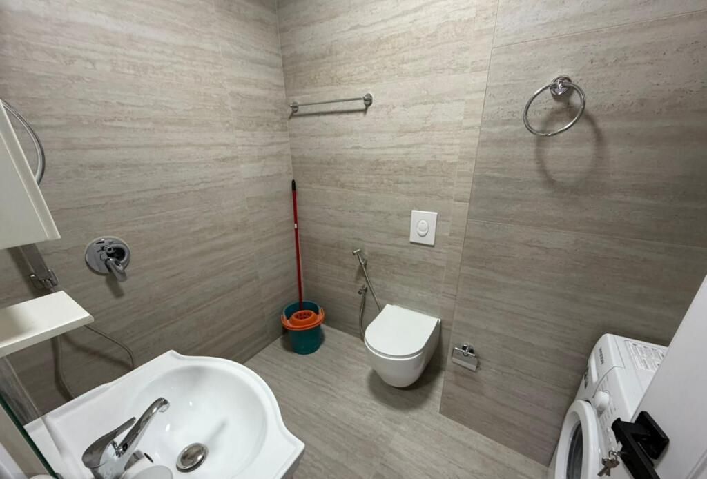Girl wanted for rent sharing – Paris Municipality | 17,500 lek/month