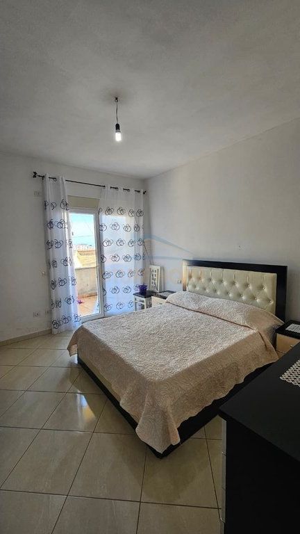 Rent, Apartment 3+1+2+2, Court, Durres