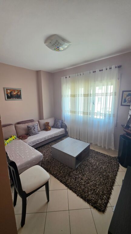 Shtepi ne Durres 2+1+2