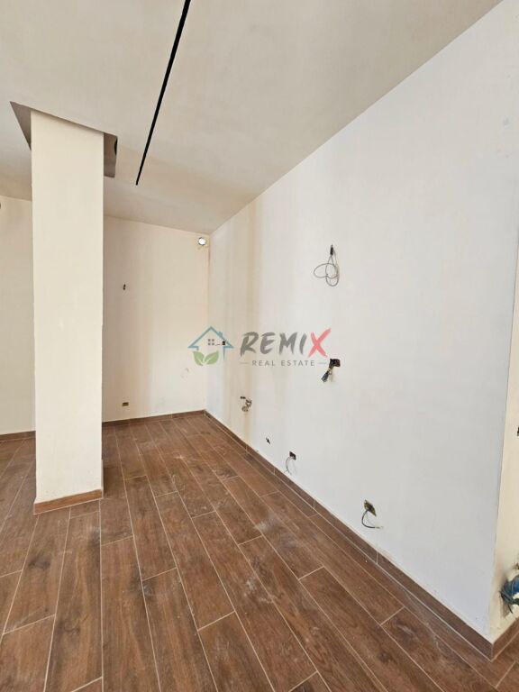 🏡 VENDESI SUPER PAPAFINGO IN VENDITA – EX DISTRETTO DI POLIZIA, DURRËS