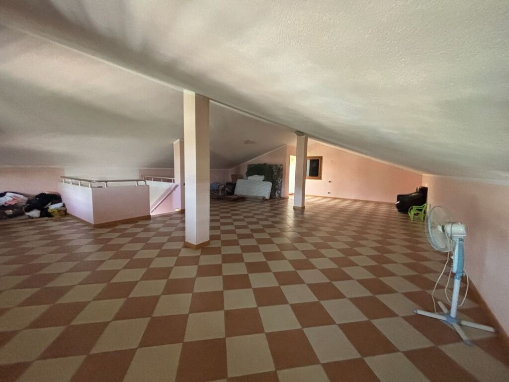 VILE PRIVATE PER SHITJE NE MARIKAJ