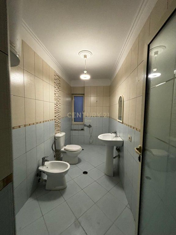 Appartamento 2+1+2 in vendita a Misto Mame 155.000 € 155.000 Lekë