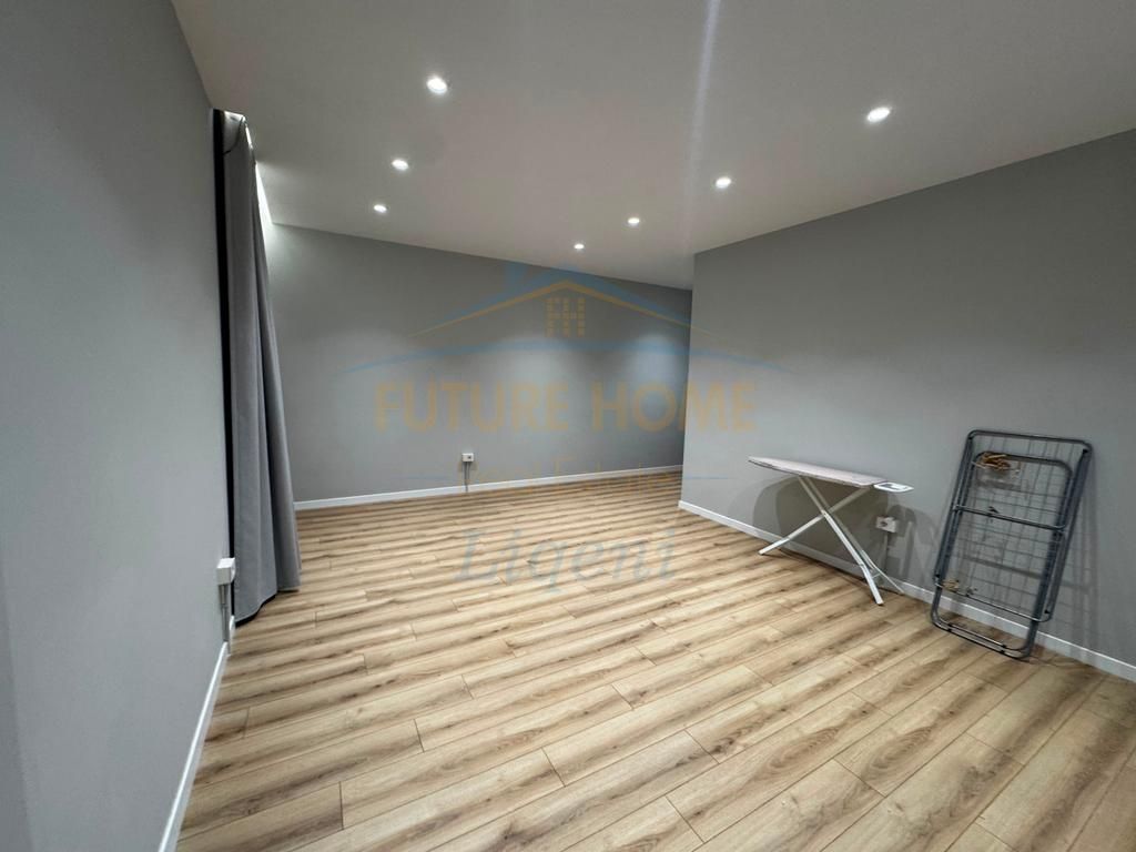 Rent, Apartment 2+1+ Parking Space, Green Valley, Tirana.