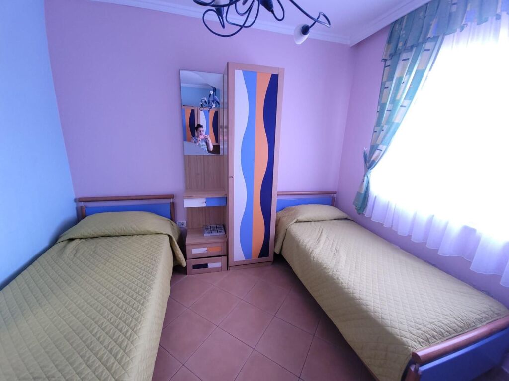 Appartamento 2+1+2 in affitto vicino all'ex esposizione   