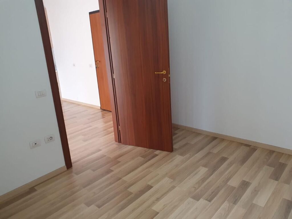 Apartament me qera 1+1 tek Fusha e Aviacionit