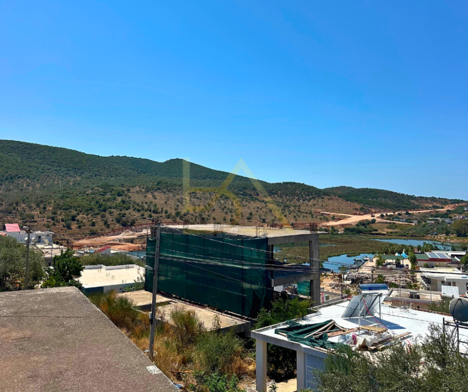 Villa su Due Piani in Vendita – Ksamil
