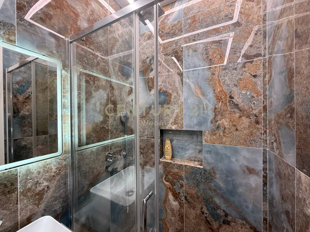 Appartamento in Affitto Kodra e Diellit 2+1+2