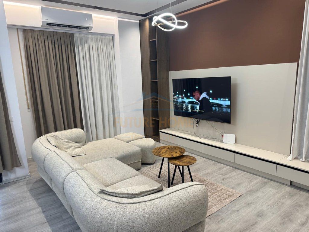 Qera, Apartament 2+1+2+2 Poste Parkimi, Ish Dogana, Tirane . PRM57551