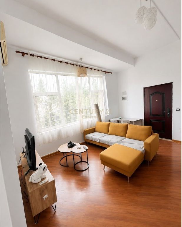 Apartament 1+1 me Qira te Kopshti Zoologjik 450 € /Muaj