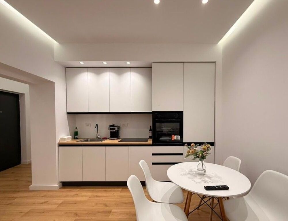 JEPET ME QIRA APARTAMENT MODERN 1+1 PRANE VASIL SHANTO !