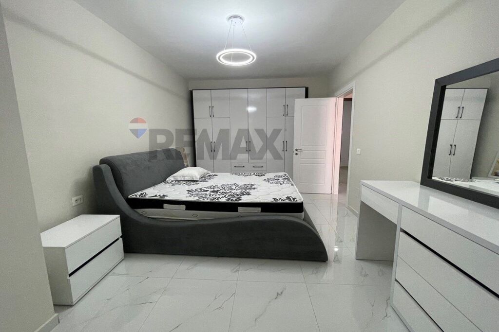 Apartament 1+1 me qira te Prokuroria e Tiranes Rruga Mine Peza, Tiranë