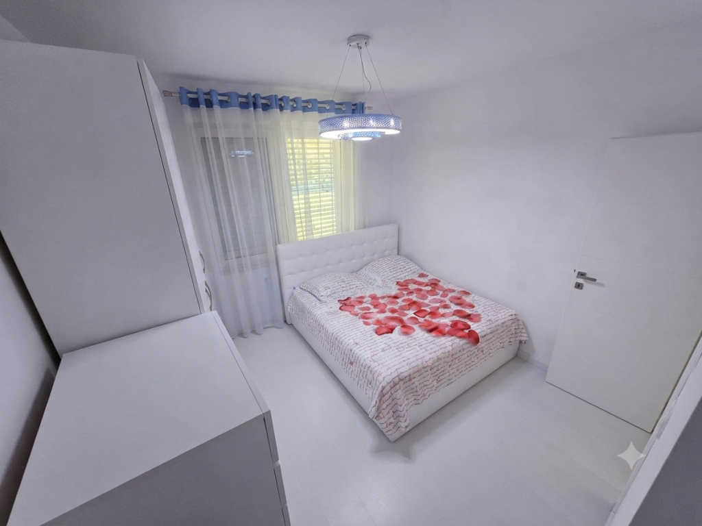 Qera, Apartament 2+1, Rruga Ferit Xhajko, Tiranë.