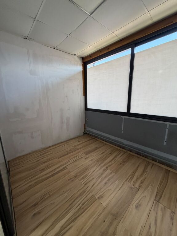 Business premises for rent – Astir  📍 Location: Astir