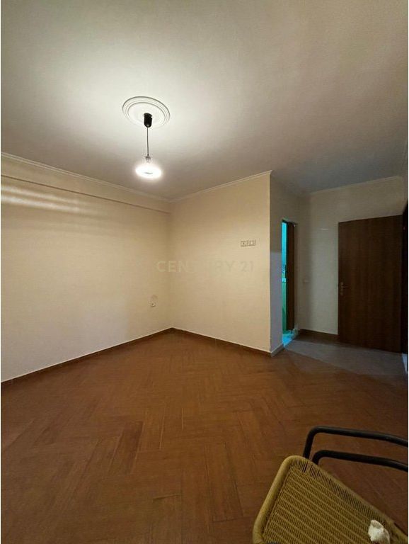 Appartamento 2+1+2 in vendita a Misto Mame 155.000 € 155.000 Lekë