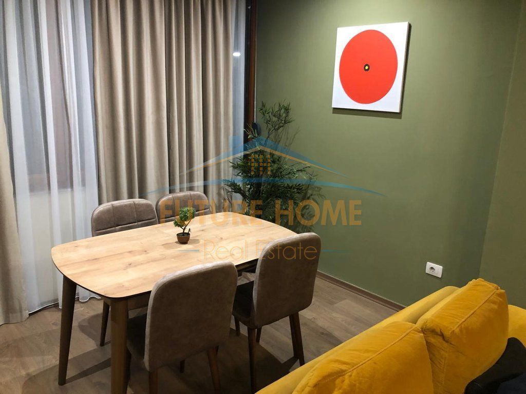 Qira, Apartament 1+1, Shallvaret