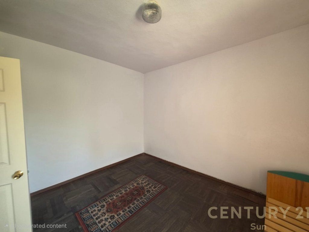SHITET APARTAMENT 1+1 TE RRUGA E KAVAJËS – PRANË SPITALIT GJERMAN! SUN146436