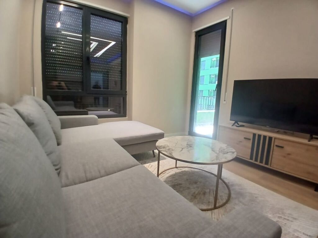 Appartamento 1+1+1 Balcone In Affitto