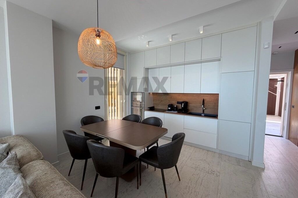 Villa 2+1 in vendita a Palasa, Vlora