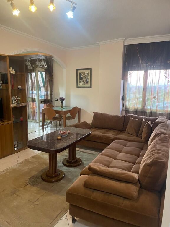 Rent | Apartment 2 + 1 + 2 | Train Station | 750 €/Month