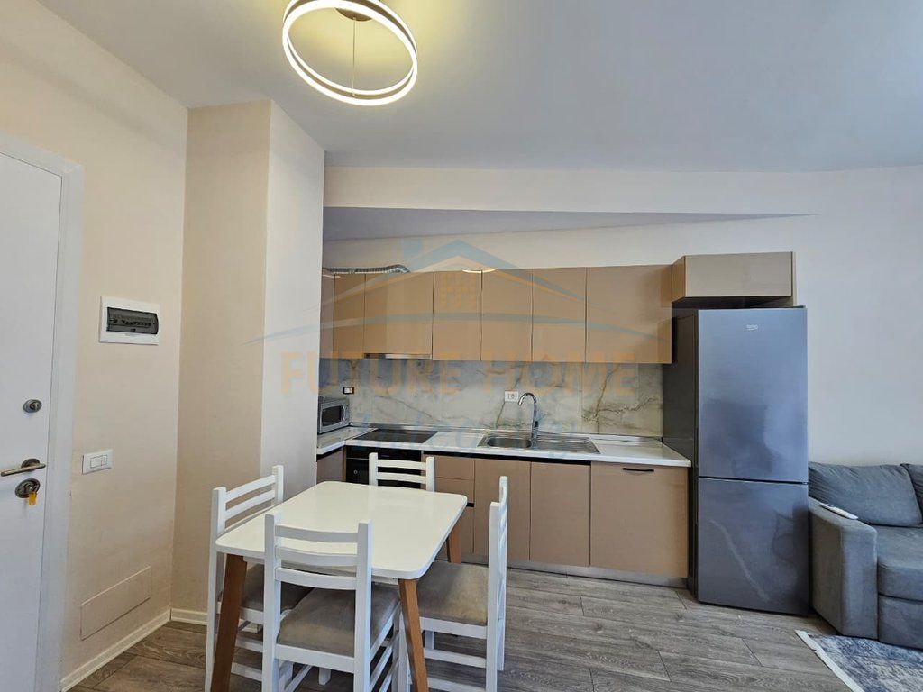 Qera, Apartament 1+1, Kompleksi Mangalem. AL72365