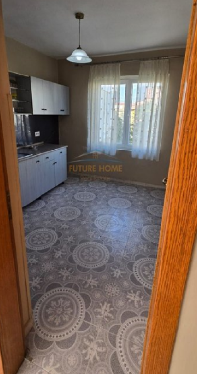 In vendita, Appartamento 2+1, Via Muhamet Gjollesha, Tirana . AREA72474