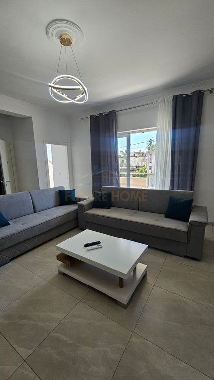 Qera, Apartament 2+1 + Post Parkimi, Ish Keneta,Durres