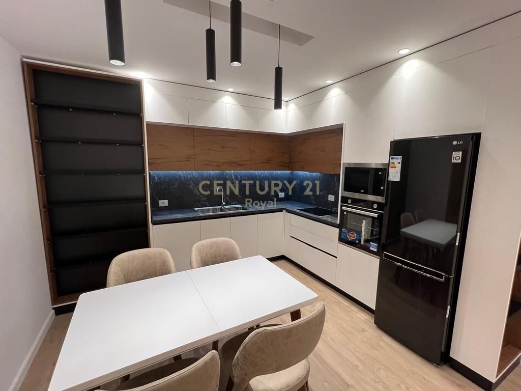 APARTAMENT PER QIRA 2+1 NE ZOG TE ZI