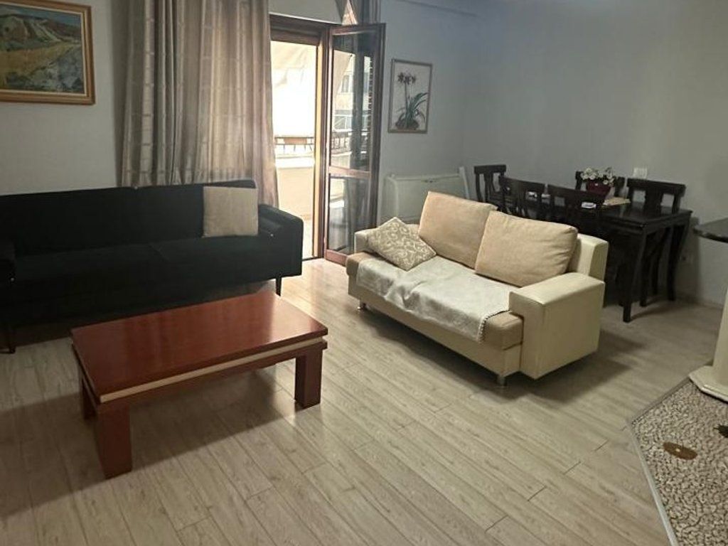 JEPET ME QERA APARTAMENT 1+1 – KOMUNA E PARISIT