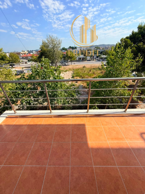 🏡 Apartament 1+1 me Qira në Vlorë – Plazhi i Vjetër
