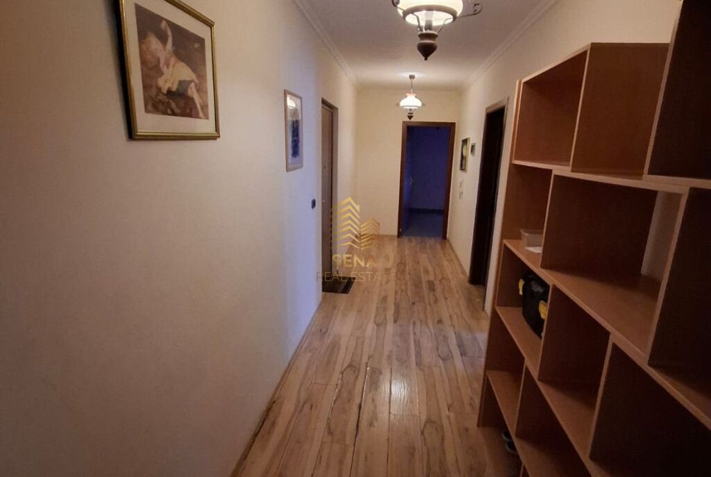 Rent, Apartment 2+1+A, Commune of Paris, 85,000 Leke/Month