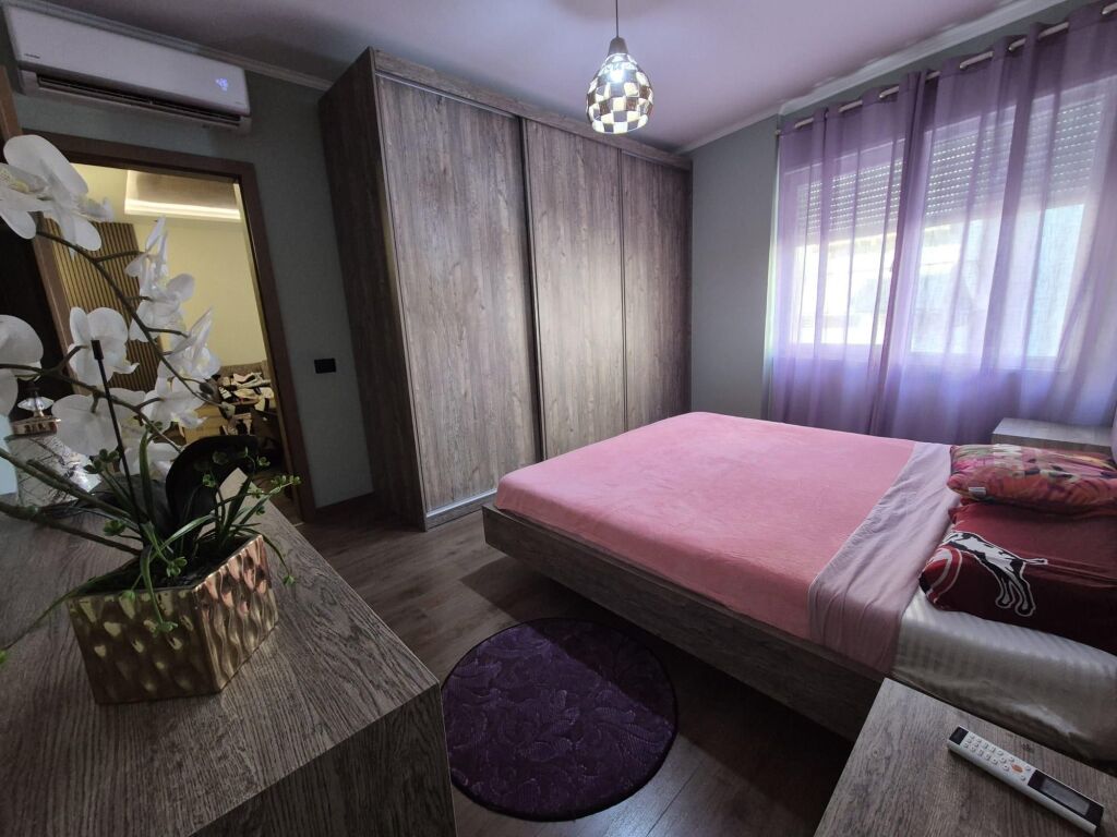 Qera | Apartament 2 + 1 | Komuna Parisit | 900 €/muaj