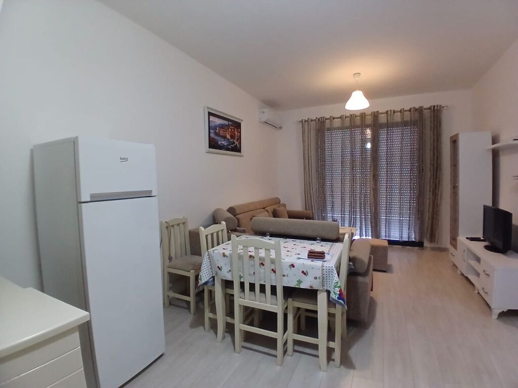 Appartamento 3+1 in affitto Dietro il Bar Kinostudio !